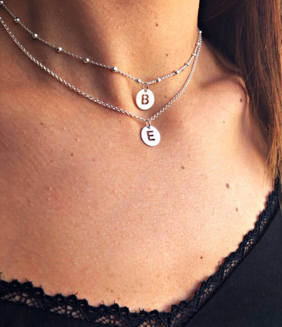 regalos despedida soltera Collar Bolitas Inicial - Platajewels