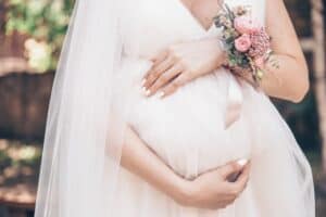 Casarse embarazada: todo lo que debes tener en cuenta